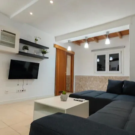 Casa Eleo アレシフェ